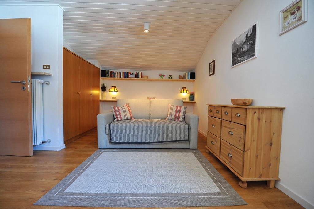 Apartments Villa Rosa Selva di Val Gardena Rom bilde