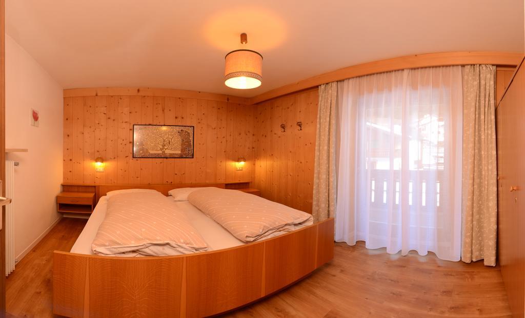 Apartments Villa Rosa Selva di Val Gardena Eksteriør bilde
